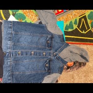 ⚽️5/$20 Boys denim jacket w/hood